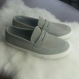 American Eagle Gray Loafer Sneaker